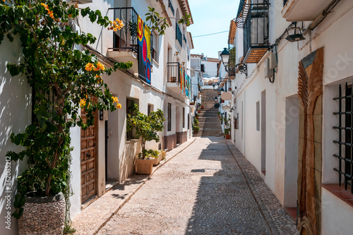Fototapeta Naklejka Na Ścianę i Meble -  Picturesque old narrow street in Altea, Costa Blanca, Spain