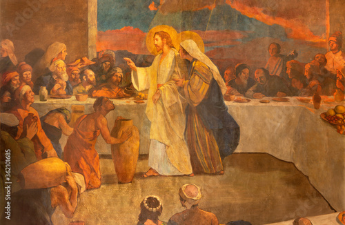 Canvas Print BARCELONA, SPAIN - MARCH 3, 2020: The modern painting of Glory of Heart of Jesus in the church Santuario Nuestra Senora del Sagrado Corazon by Francisco Labarta (20