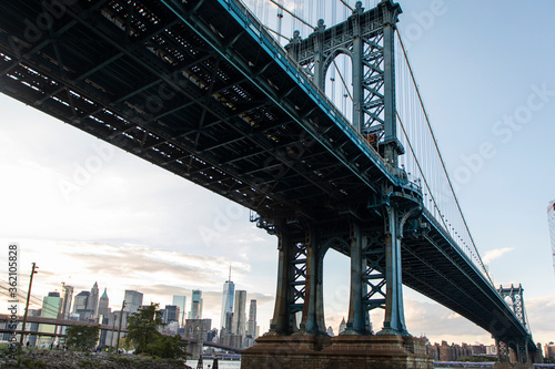 Fototapeta Naklejka Na Ścianę i Meble -  Manhattan Bridge, New York
