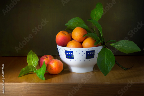 oranges in a basket fruit food frech still live