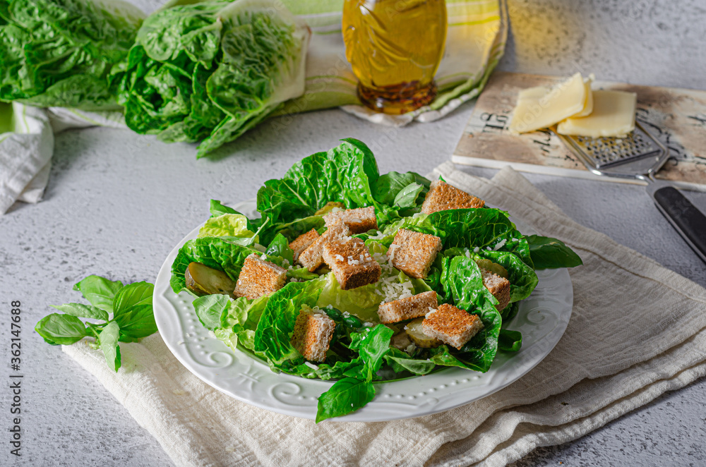 Fresh salad with croutons