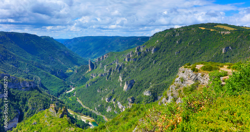 Fotografiet Gorges du Tarn, Occitanie in France landscape