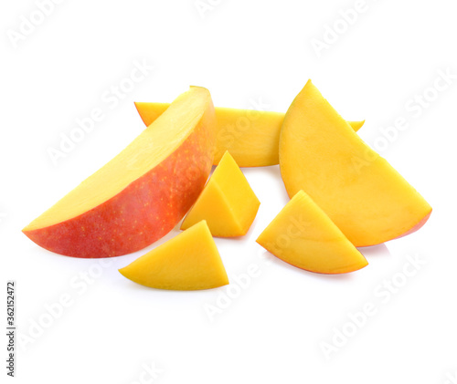 mango slice isolated on white background Clipping Path