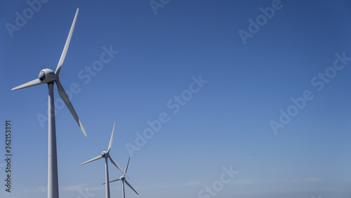 꺠끗한 풍력에너지 발전 © 21pro