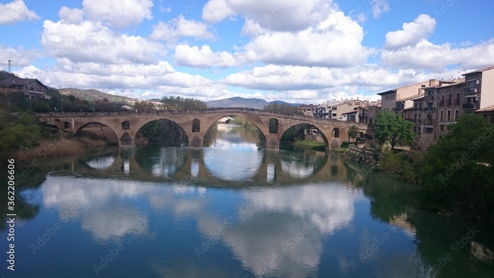 Puente la Reina (Camino De Santiago)