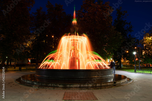 fountain in the night