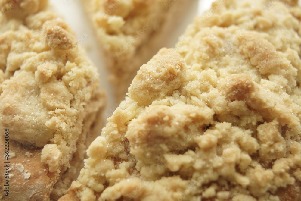 Streusel Kuchen im Detail und geschnitten Streusel Kuchen im Detail und geschnitten