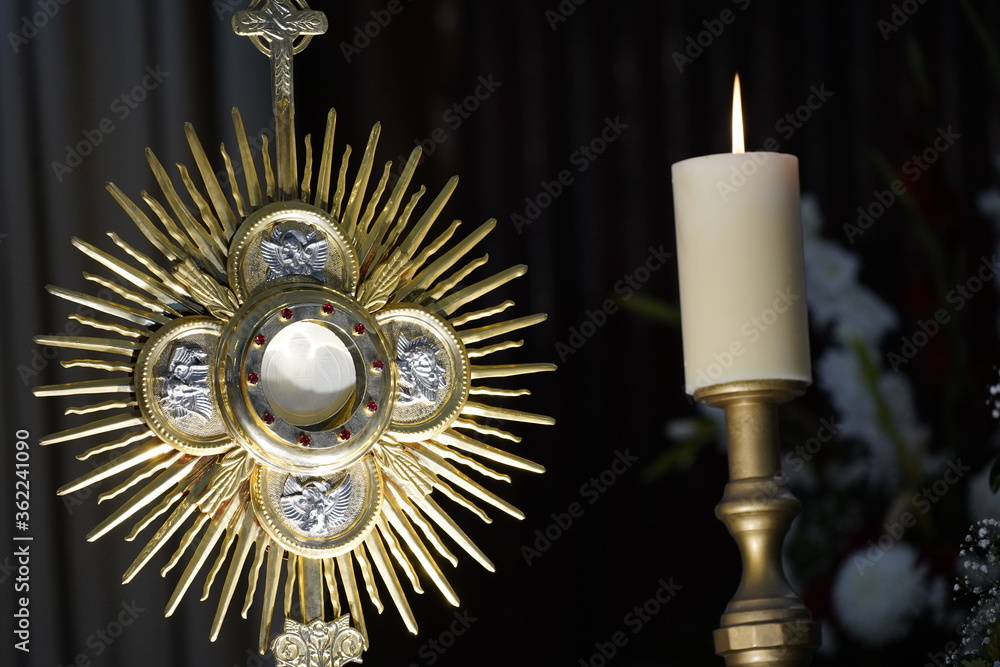 hjs, hostia, custodia, custodia dorada de sol, ángeles de plata