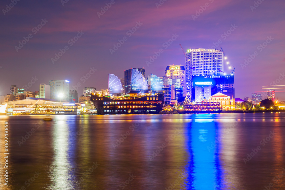 Obraz premium Ho Chi Minh city skyline