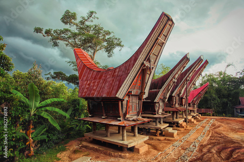 Photos Tongkonan traditional rice barns in village
