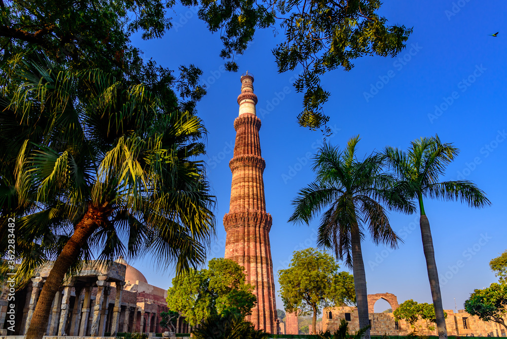 Qutub Minar is a highest minaret in India standing 73 m tall tapering tower of five storeys made of red sandstone and marble established in 1192. It is UNESCO world heritage site at  New Delhi,India