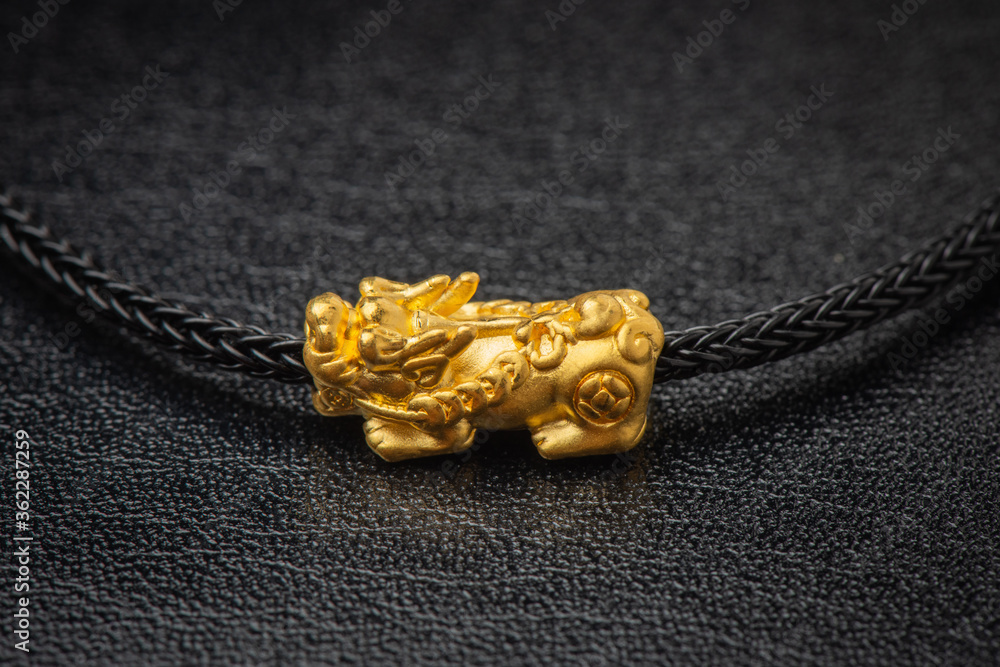 Wealth PiXiu bracelet