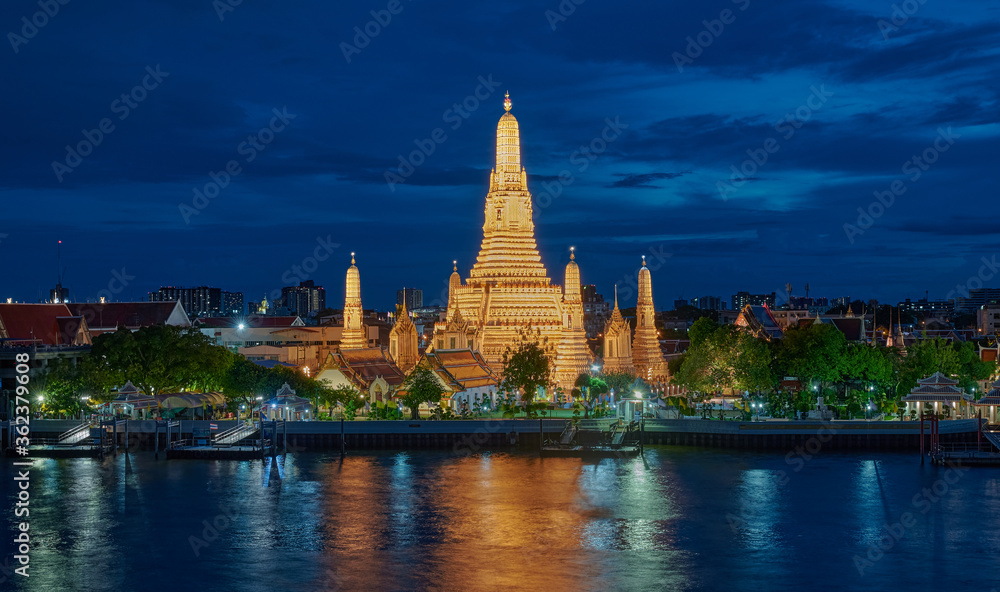 Obraz premium Wat Arun (Temple of Dawn), Thailand