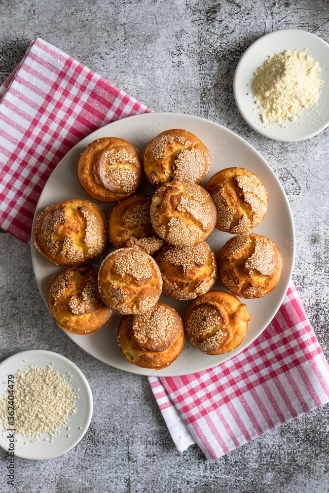 Top view on corn bread muffins in a plate for breakfast - Baked cornbread pone fresh organic vegetarian food - Healthy eating traditional cuisine concept Top view on corn bread muffins in a plate for breakfast - Baked cornbread pone fresh organic vegetarian food - Healthy eating traditional cuisine concept
