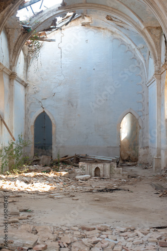 Fotografia abandoned and derelict church in Spain