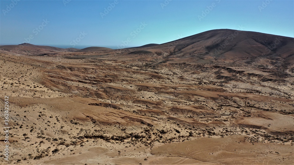 desert charms where winds shape the landscape