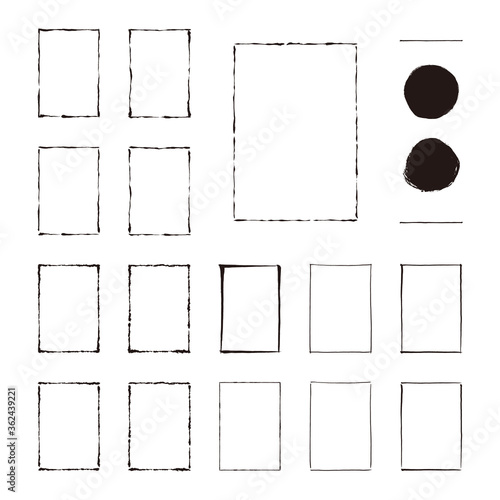 筆で描いたフレームのセット 縦 文字なし