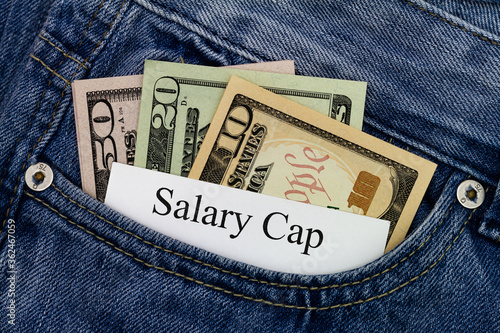Tableau sur toile Salary Cap