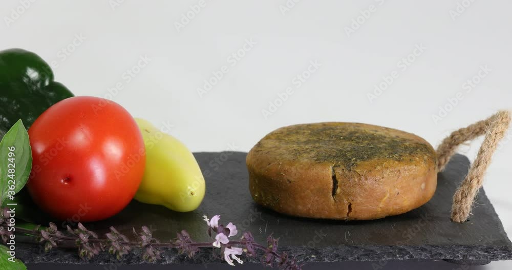 Vegan Cheese made of cashews
Vegan Cheese made of cashews