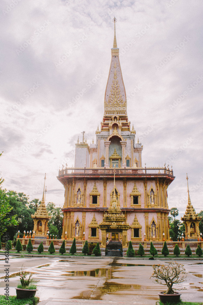 Fototapeta premium Temples in Thailand