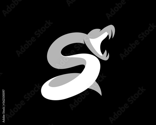 Gaping snake with S letter initial