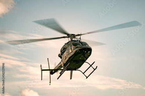 Obraz na płótnie Helikopter Bell 427 w salonie