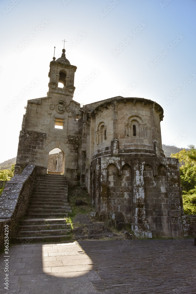 Caaveiro monastery vertical