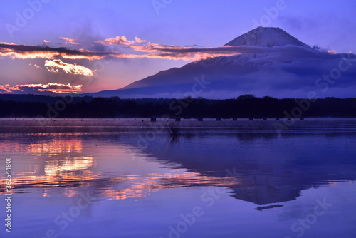 Mt.Fuji © 秋五 片山