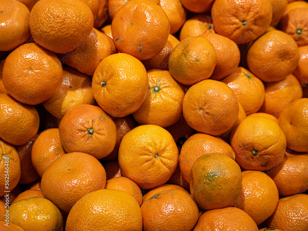 Full frame view of oranges