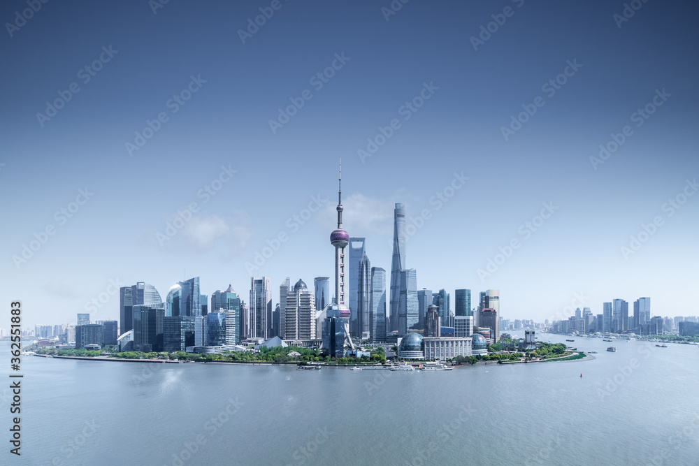 Fototapeta premium shanghai skyline in daytime