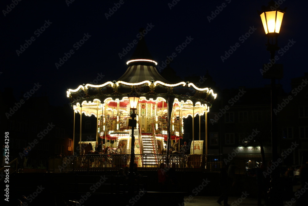 Fototapeta premium carousel at night