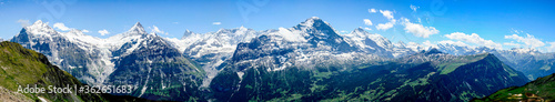 Jungfrauregion Massiv