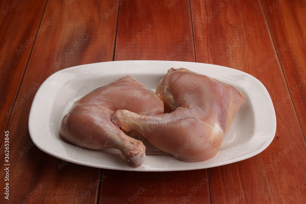 Fototapeta premium Raw full chicken leg