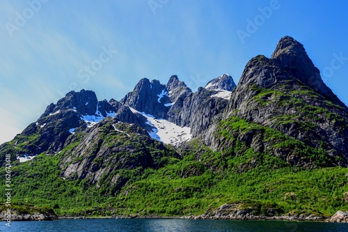 Mountain & fjord