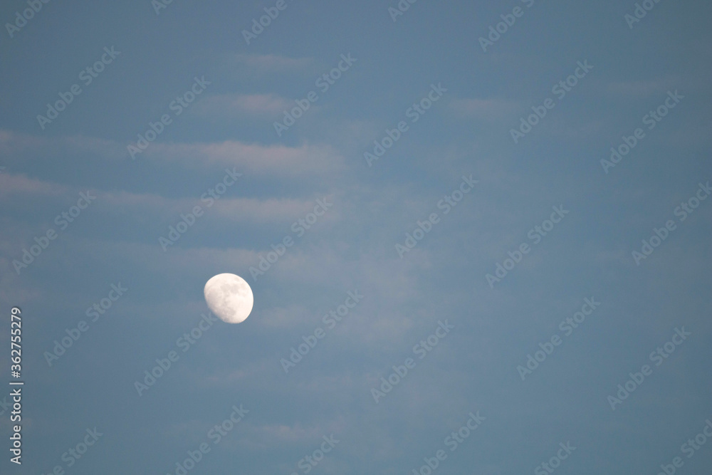 Full Moon in the sky Full Moon in the sky