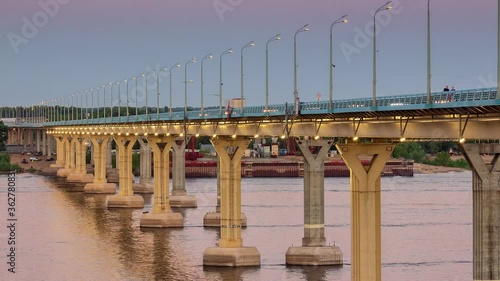 Traffic on the bridge