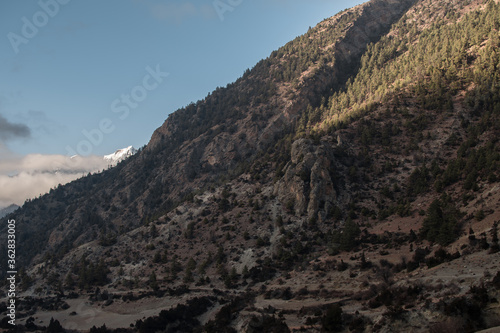 Mountains surrounding Upper Pisang, Annapurna circuit, Nepal © Arvid Norberg