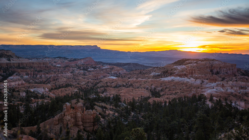 The sunrise view of Bryce Canyon, at insperation point, in Utah.