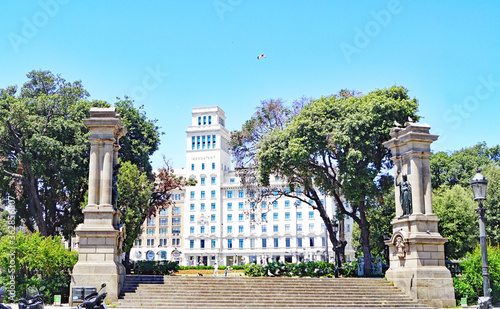 Panorámica con fuentes de la plaza de Catalunya en Barcelona, Catalunya, España, Europa,  photo