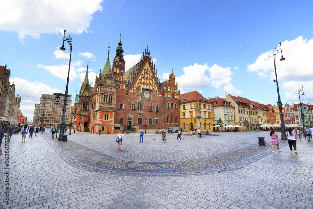 Obraz WROCLAW, POLAND - JUNE 23, 2020: Wroclaw Old Town. City with one of the most colorful market squares in Europe. Historical capital of Lower Silesia, Poland, Europe.