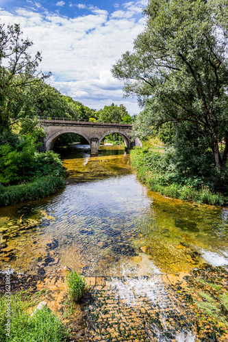 La rivière de la Seille dans le Jura photo