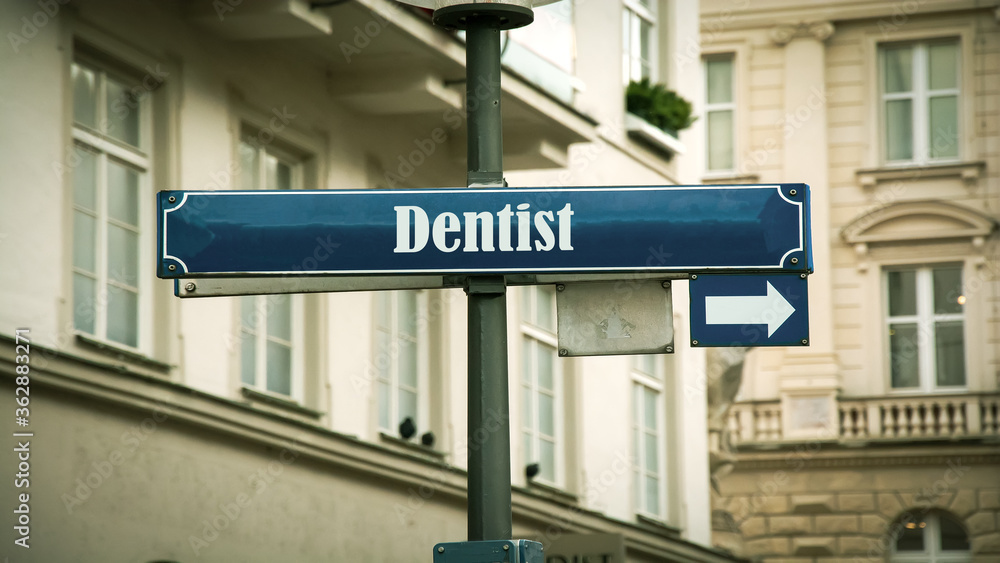 Street Sign to Dentist