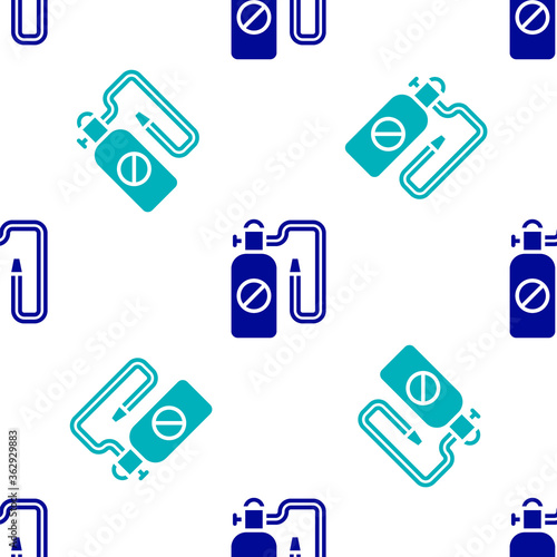 Blue Pressure sprayer for extermination of insects icon isolated seamless pattern on white background. Pest control service. Disinfectant sprayer. Vector.