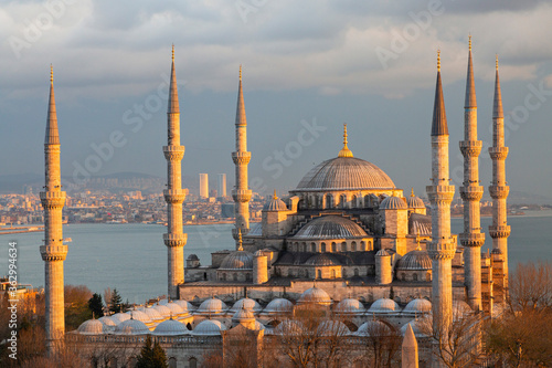 Photography Blue Mosque at the sunset in Istanbul, Turkey