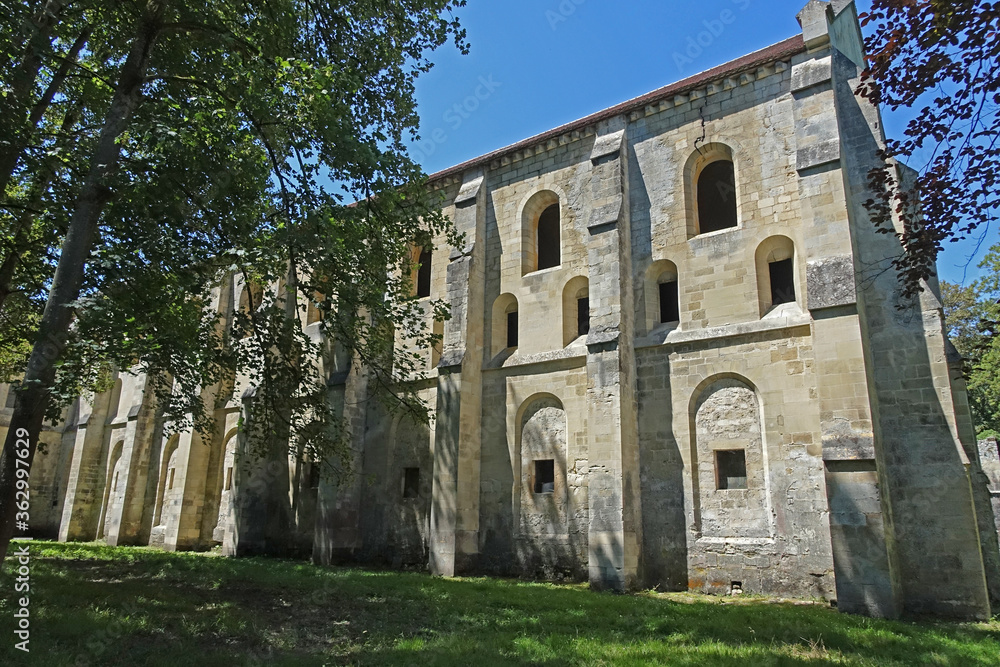 abbaye Cistercienne Notre-dame du val extérieur