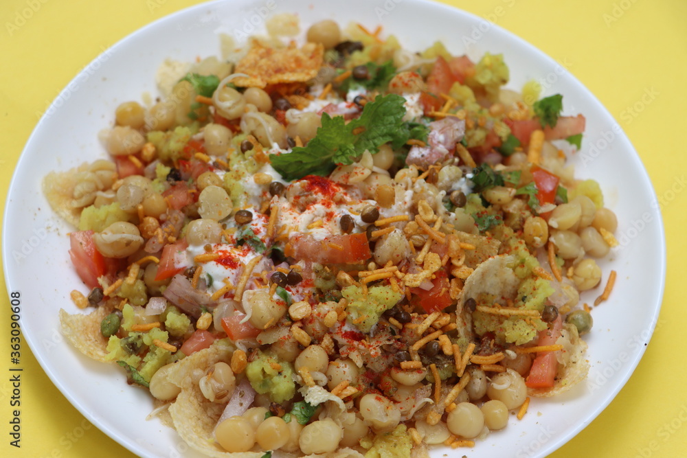 Masala puri chaat, famous street food in Karnataka, South India Masala puri chaat, famous street food in Karnataka, South India