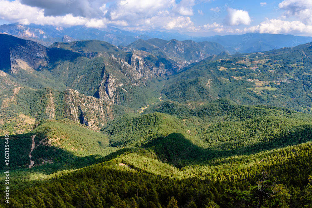 Mountain landscape in the autumn (Hiking at the Massif of Pedraforca) Mountain landscape in the autumn (Hiking at the Massif of Pedraforca)