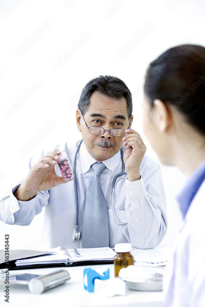 Doctors having a discussion Doctors having a discussion