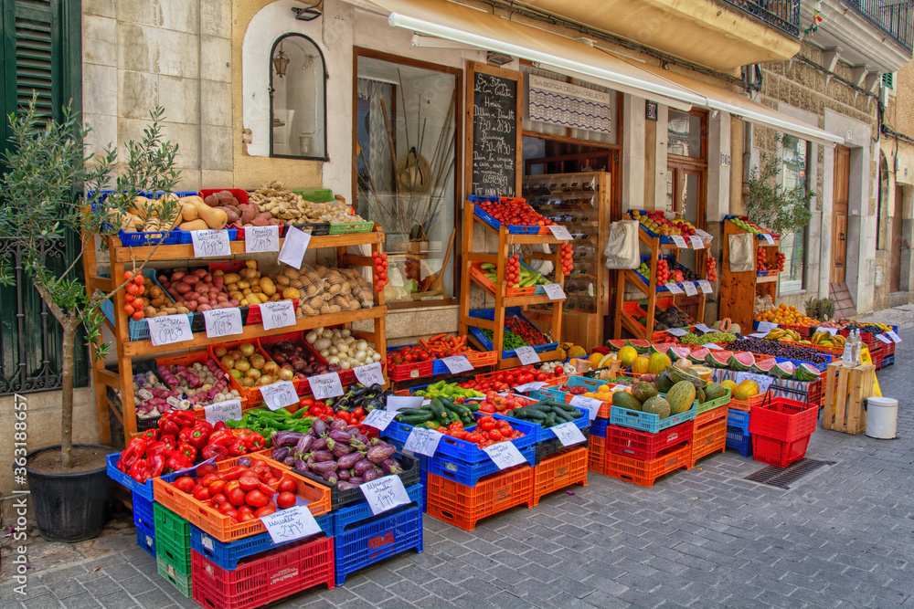vegetable shop at the market