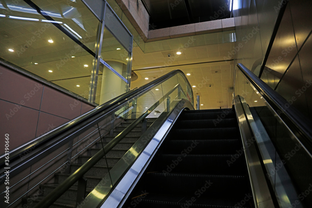 escalator in departure lounge